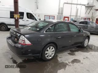 2008 Ford Taurus Limited with VIN 1FAHP28W08G141243, listed as a IAAI auction lot 41327967 with 157,482 mi miles. Bid and sale history available at carsss.com. Image 4.
