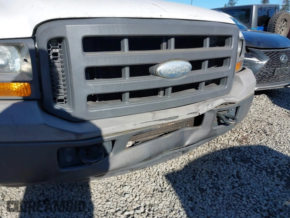 2005 Ford Super Duty F-250 XL with VIN 1FTSX20505EC46780, listed as a IAAI auction lot 41487266 with 1 mi miles. Bid and sale history available at carsss.com. Image 6.