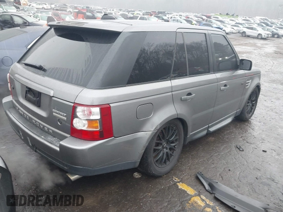2007 Land Rover Range Rover Sport SC with VIN SALSH23457A118876, listed as a IAAI auction lot 41538524 with 262,495 mi miles and . Bid and sale history available at DreamBid. Image 4.