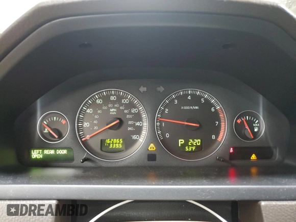 2008 Volvo XC90 I6 with VIN YV4CM982X81420492, listed as a Copart auction lot 82425504 with 162,865 mi miles and Salvage Title. Bid and sale history available at carsss.com. Image 9.