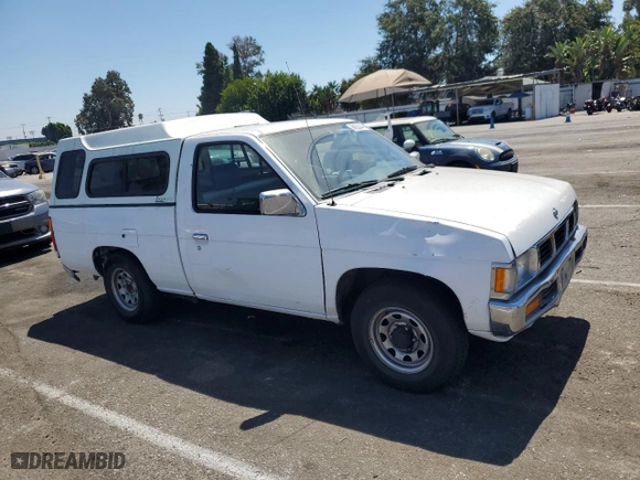 1995 Nissan Trucks 2WD with VIN 1N6SD11S8SC453025, listed as a Copart auction lot 68933444 with 154,557 mi miles and Salvage Title. Bid and sale history available at carsss.com. Image 4.