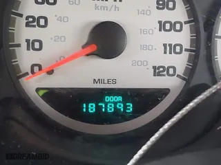 2003 Dodge Neon SXT with VIN 1B3ES56C23D139172, listed as a IAAI auction lot 42081844 with 187,893 mi miles. Bid and sale history available at carsss.com. Image 7.