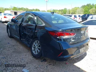 2019 Hyundai Sonata SE with VIN 5NPE24AF6KH782482, listed as a IAAI auction lot 41994023 with 107,610 mi miles and . Bid and sale history available at carsss.com. Image 3.