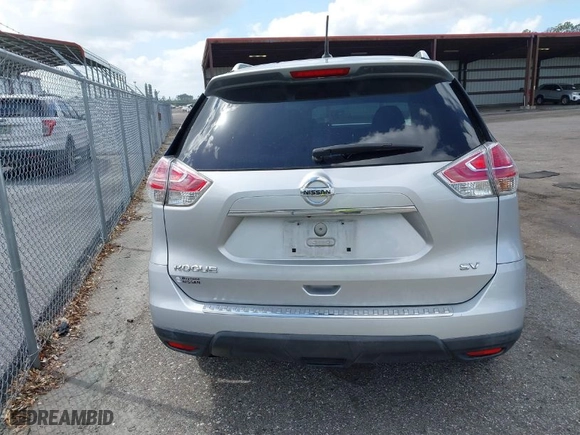 2015 Nissan Rogue SV with VIN KNMAT2MT5FP504510, listed as a IAAI auction lot 41935481 with 136,721 mi miles. Bid and sale history available at carsss.com. Image 17.