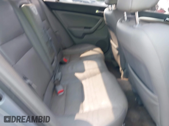 2004 Acura TSX with VIN JH4CL96844C030143, listed as a IAAI auction lot 42405873 with 147,203 mi miles and . Bid and sale history available at DreamBid. Image 8.