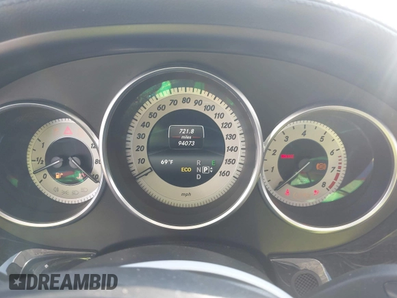 2014 Mercedes-Benz CLS-Class CLS 550 with VIN WDDLJ7DB9EA108235, listed as a IAAI auction lot 41425861 with 94,073 mi miles. Bid and sale history available at carsss.com. Image 7.