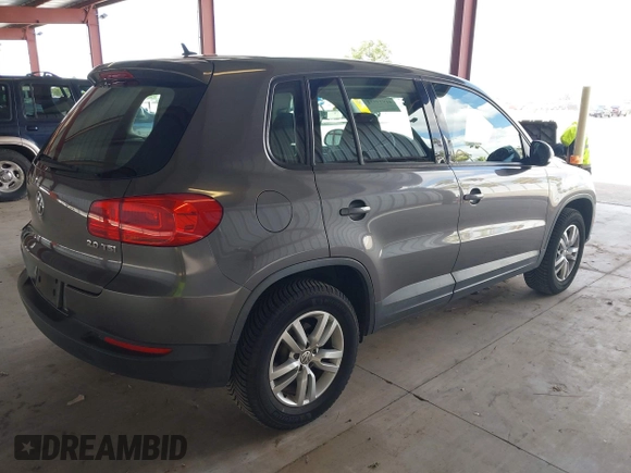2012 Volkswagen Tiguan SEL with VIN WVGAV7AX1CW004744, listed as a IAAI auction lot 41924952 with 100,964 mi miles and . Bid and sale history available at DreamBid. Image 4.