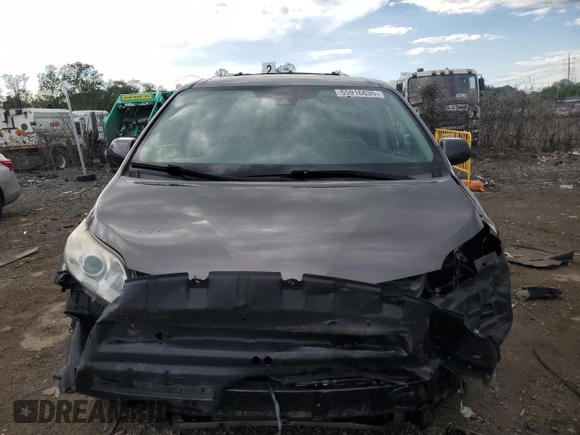 2020 Toyota Sienna LE Auto Access Seat with VIN 5TDKZ3DC3LS041096, listed as a Copart auction lot 55916635 with 82,780 mi miles and Salvage title. Bid and sale history available at DreamBid. Image 5.