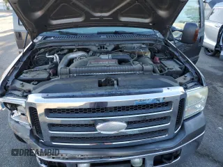 2005 Ford F-250 XL with VIN 1FTSW20P35EB27058, listed as a Copart auction lot 83815774 with 135,734 mi miles and Salvage Title. Bid and sale history available at DreamBid. Image 13.