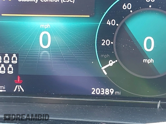 2024 Volkswagen Atlas SEL Premium R-Line with VIN 1V2FR2CAXRC582084, listed as a IAAI auction lot 42228600 with 20,389 mi miles and . Bid and sale history available at DreamBid. Image 16.