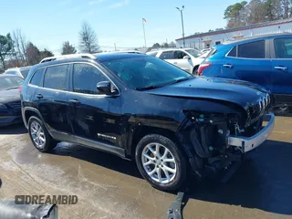 2017 Jeep Cherokee Latitude с VIN 1C4PJLCS6HW548071, выставлен на аукционе IAAI как лот 41679113 с пробегом 79 491 миль миль и . История ставок и продаж доступна на DreamBid. Изображение 14.