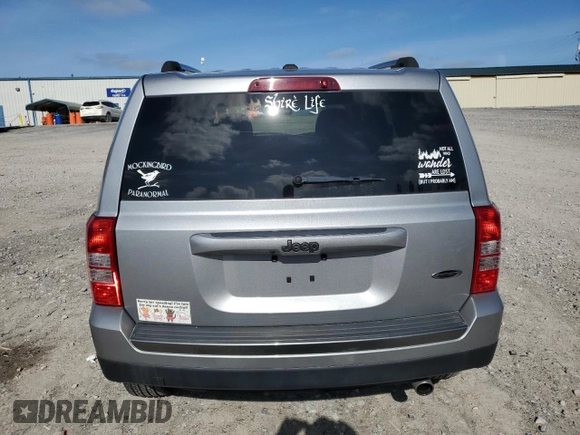 2017 Jeep Patriot Sport SE with VIN 1C4NJPBA5HD189461, listed as a Copart auction lot 45427605 with 24,644 mi miles and Salvage Title. Bid and sale history available at carsss.com. Image 6.