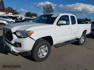 2018 Toyota Tacoma SR with VIN 5TFRX5GNXJX106322, listed as a IAAI auction lot 41751392 with 65,603 mi miles. Bid and sale history available at carsss.com. Image 17.