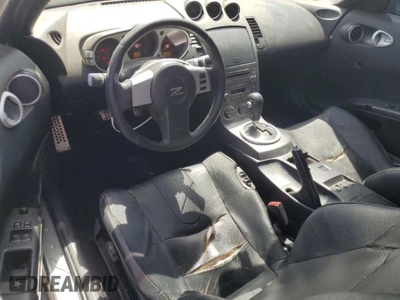 2003 Nissan 350Z Touring z VIN JN1AZ34EX3T016911, wystawiony jako Copart lot #54019395 z przebiegiem 163 228 mil mil oraz Czysty tytuł • Clean title. Historia ofert i sprzedaży dostępna na DreamBid. Obrazek 8.