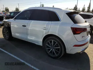 2022 Audi SQ5 Premium with VIN WA1A4AFYXN2028485, listed as a Copart auction lot 69075494 with 24,526 mi miles and Salvage Title. Bid and sale history available at DreamBid. Image 2.
