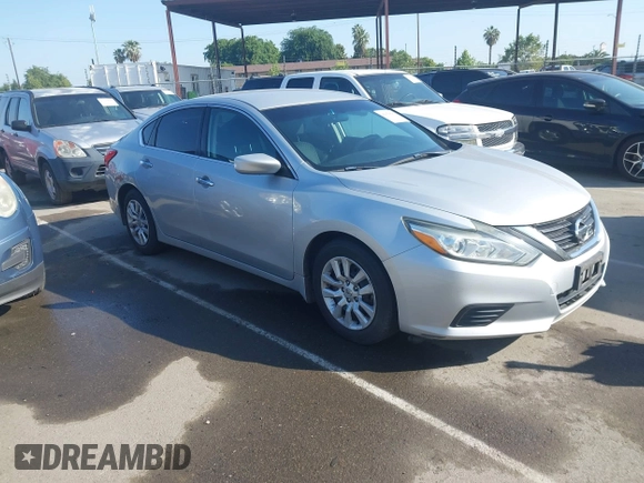 2016 Nissan Altima SR with VIN 1N4AL3APXGC192938, listed as a IAAI auction lot 42159683 with 190,785 mi miles and . Bid and sale history available at carsss.com. Image 1.