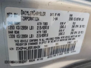 2005 Dodge Caravan SXT with VIN 2D4GP44L85R100434, listed as a IAAI auction lot 42099575 with 220,424 mi miles and . Bid and sale history available at DreamBid. Image 9.