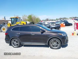 2017 Hyundai Santa Fe SE Ultimate z VIN KM8SR4HFXHU231793, wystawiony jako IAAI lot #41963670 z przebiegiem 132 658 mil mil oraz . Historia ofert i sprzedaży dostępna na DreamBid. Obrazek 13.