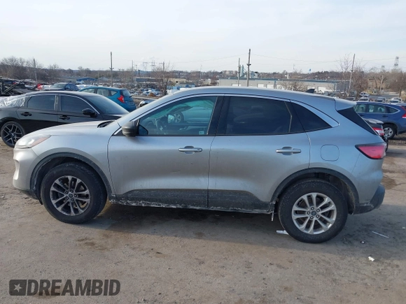 2022 Ford Escape SE with VIN 1FMCU9G61NUA46805, listed as a IAAI auction lot 41465225 with 24,129 mi miles and . Bid and sale history available at DreamBid. Image 14.
