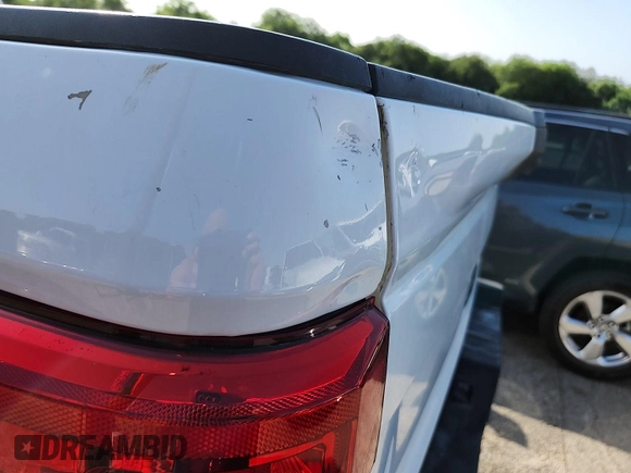 2019 Ford F-250 XL with VIN 1FT7X2B68KEE27486, listed as a IAAI auction lot 42276545 with 185,343 mi miles and . Bid and sale history available at DreamBid. Image 10.