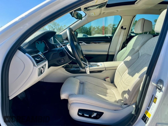 2018 BMW 7 Series ALPINA B7 xDrive with VIN WBA7F2C54JG423721, listed as a Copart auction lot 81182934 with 72,629 mi miles and Salvage Title. Bid and sale history available at carsss.com. Image 7.