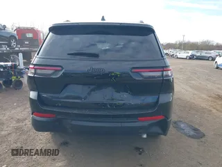 2022 Jeep Grand Cherokee Altitude z VIN 1C4RJKAG1N8524858, wystawiony jako IAAI lot #40883507 z przebiegiem 19 703 mil mil oraz . Historia ofert i sprzedaży dostępna na DreamBid. Obrazek 16.