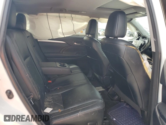 2018 Toyota Highlander SE with VIN 5TDKZRFH6JS531704, listed as a Copart auction lot 62944725 with Not provided miles and Salvage title. Bid and sale history available at DreamBid. Image 11.