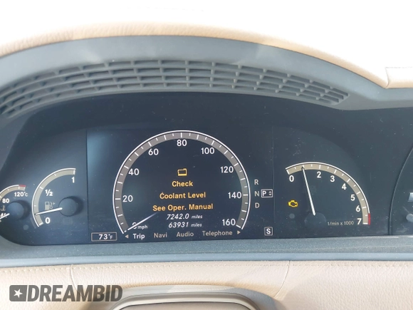 2008 Mercedes-Benz CL-Class V8 with VIN WDDEJ71X98A012621, listed as a IAAI auction lot 41662300 with 63,931 mi miles. Bid and sale history available at carsss.com. Image 7.