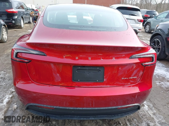 2025 Tesla Model 3 Long Range with VIN 5YJ3E1EB7SF890659, listed as a IAAI auction lot 41550353 with 1,004 mi miles and . Bid and sale history available at DreamBid. Image 17.