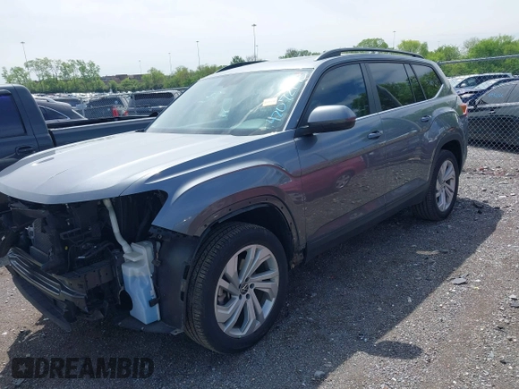 2022 Volkswagen Atlas SE z VIN 1V2JR2CA7NC523045, wystawiony jako IAAI lot #42072173 z przebiegiem 49 943 mil mil oraz . Historia ofert i sprzedaży dostępna na DreamBid. Obrazek 17.