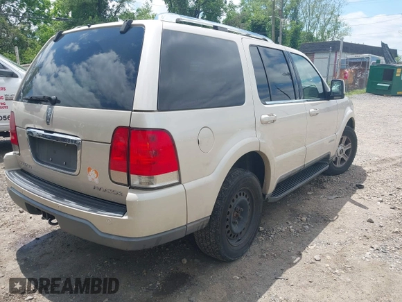 2005 Lincoln Aviator with VIN 5LMEU88H85ZJ14746, listed as a IAAI auction lot 42290699 with 190,127 mi miles and . Bid and sale history available at DreamBid. Image 4.