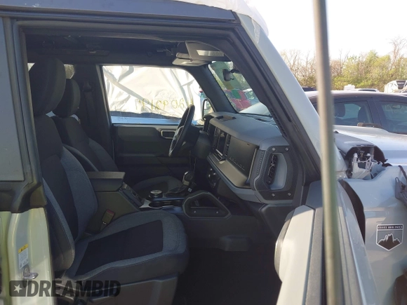 2023 Ford Bronco with VIN 1FMEE5BP3PLB54172, listed as a IAAI auction lot 42092197 with 30,167 mi miles and . Bid and sale history available at DreamBid. Image 5.