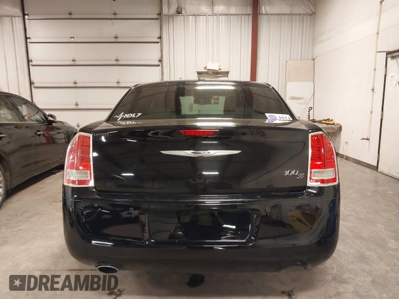 2013 Chrysler 300 with VIN 2C3CCABG1DH548616, listed as a IAAI auction lot 41376584 with 122,369 mi miles. Bid and sale history available at carsss.com. Image 16.