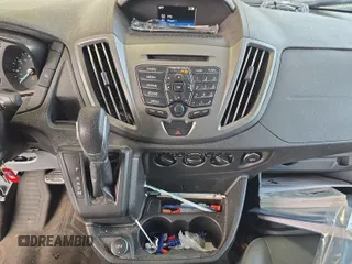 2017 Ford Transit с VIN 1FTYR1YM5HKB43600, выставлен на аукционе IAAI как лот 42626660 с пробегом 34 725 миль миль и . История ставок и продаж доступна на DreamBid. Изображение 18.