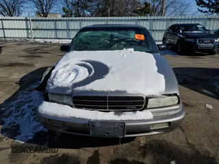 1996 Buick Regal with VIN 2G4WF52K5T1503614, listed as a Copart auction lot 45610685 with 164,255 mi miles and Salvage Title. Bid and sale history available at DreamBid. Image 5.