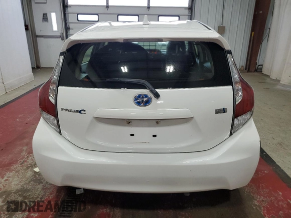 2016 Toyota Prius One with VIN JTDKDTB36G1121836, listed as a Copart auction lot 52892175 with 63,471 mi miles and Clean Title. Bid and sale history available at DreamBid. Image 6.