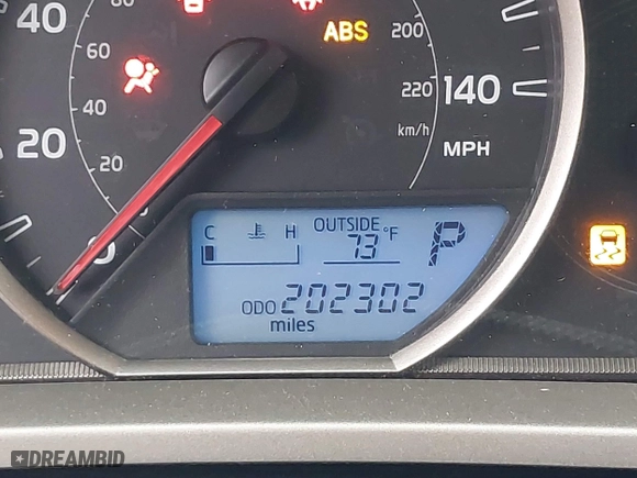 2013 Toyota RAV4 XLE with VIN 2T3WFREV3DW061989, listed as a IAAI auction lot 40766211 with 202,302 mi miles. Bid and sale history available at carsss.com. Image 16.
