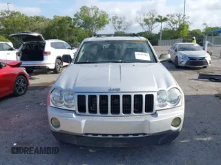 2005 Jeep Grand Cherokee Laredo with VIN 1J8GS48K35C591154, listed as a IAAI auction lot 42107302 with 196,237 mi miles and . Bid and sale history available at DreamBid. Image 6.