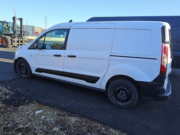 2020 Ford Transit Connect Van XL with VIN NM0LS7E27L1479796, listed as a Copart auction lot 47361085 with 105,691 mi miles and Clean Title. Bid and sale history available at carsss.com. Image 2.