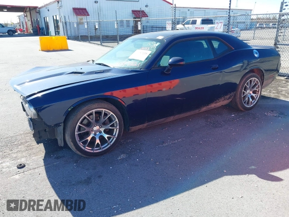 2013 Dodge Challenger R/T z VIN 2C3CDYBT7DH679522, wystawiony jako IAAI lot #41387221 z przebiegiem 122 147 mil mil oraz . Historia ofert i sprzedaży dostępna na DreamBid. Obrazek 2.