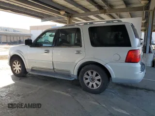 2004 Lincoln Navigator Luxury with VIN 5LMFU28R34LJ41588, listed as a Copart auction lot 59228125 with 200,699 mi miles and Clean title. Bid and sale history available at DreamBid. Image 2.