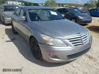 2009 Hyundai Genesis with VIN KMHGC46F19U054949, listed as a IAAI auction lot 41962104 with 95,924 mi miles. Bid and sale history available at carsss.com. Image 6.