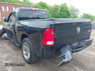 2017 Ram 1500 Tradesman с VIN 1C6RR7FG2HS620527, выставлен на аукционе IAAI как лот 42270624 с пробегом 128 704 миль миль и . История ставок и продаж доступна на DreamBid. Изображение 3.