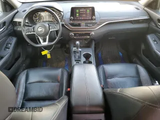 2019 Nissan Altima 2.5 Platinum with VIN 1N4BL4FVXKC110510, listed as a Copart auction lot 85307494 with 105,815 mi miles and Salvage Title. Bid and sale history available at carsss.com. Image 8.
