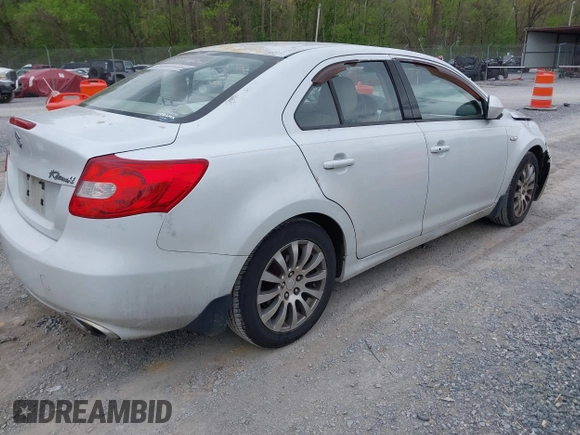 2010 Suzuki Kizashi SE with VIN JS2RE9A35A6101030, listed as a IAAI auction lot 42092865 with 245,675 mi miles and . Bid and sale history available at DreamBid. Image 4.
