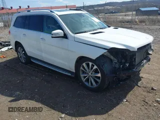 2016 Mercedes-Benz GL with VIN 4JGDF6EE8GA688532, listed as a IAAI auction lot 41875634 with 52,539 mi miles. Bid and sale history available at carsss.com. Image 1.