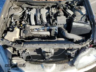 2001 Mazda 626 LX with VIN 1YVGF22D815242283, listed as a Copart auction lot 42141985 with 36,448 mi miles and Salvage Title. Bid and sale history available at carsss.com. Image 13.