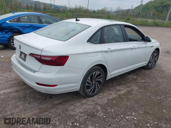 2020 Volkswagen Jetta SEL z VIN 3VWEB7BU3LM073029, wystawiony jako IAAI lot #42168239 z przebiegiem 59 395 mil mil oraz . Historia ofert i sprzedaży dostępna na DreamBid. Obrazek 4.