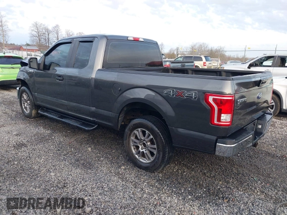 2017 Ford F-150 XL with VIN 1FTEX1E87HFB40254, listed as a IAAI auction lot 41899190 with 91,531 mi miles and . Bid and sale history available at carsss.com. Image 3.