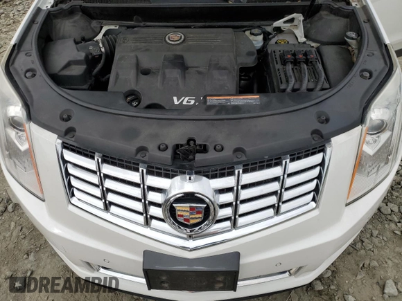 2015 Cadillac SRX Premium Collection with VIN 3GYFNGE36FS557501, listed as a Copart auction lot 51710115 with 95,198 mi miles and Clean Title. Bid and sale history available at carsss.com. Image 12.